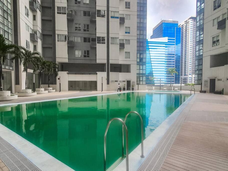 Bgc Taguig Cozy 2 Bedroom Loft, With Stunning Bgc Skyline View! Manila Exterior foto